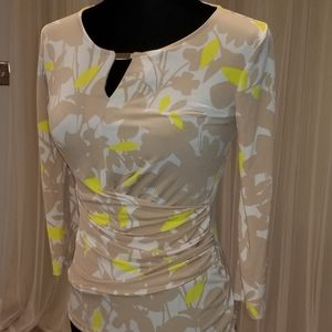 Adorable printed blouse